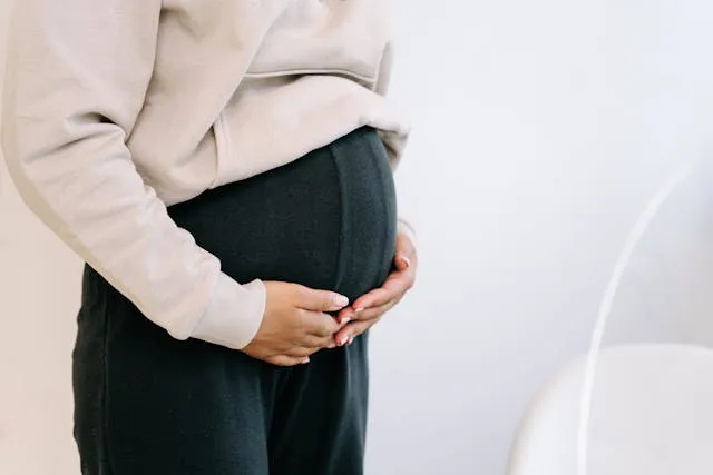 Umstandsmode selber machen - eine Hose weiter nähen